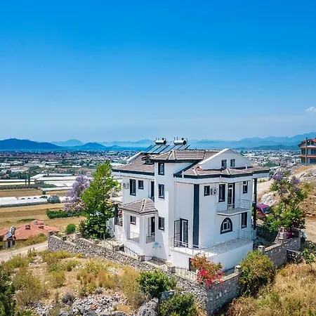 Villarge-hayallerin Oetesinde Bir Tatil Deneyimi-huzurlu Rahat Ve Manzarali 别墅