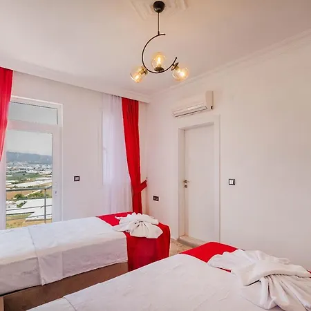 Villarge-hayallerin Oetesinde Bir Tatil Deneyimi-huzurlu Rahat Ve Manzarali Villa